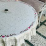 رومیزی گرد مدل گل آرا | مخمل شانل ضد لک
