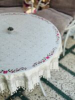 رومیزی گرد مدل گل آرا | مخمل شانل ضد لک